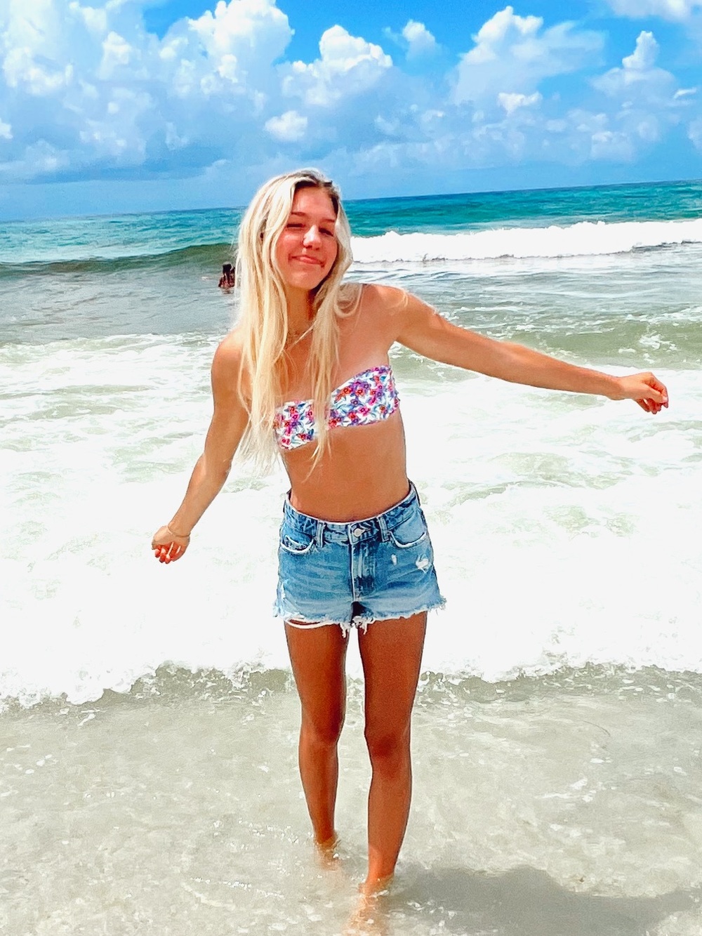 Frankie’s Bikini Floral Print Bandeau Bikini Top